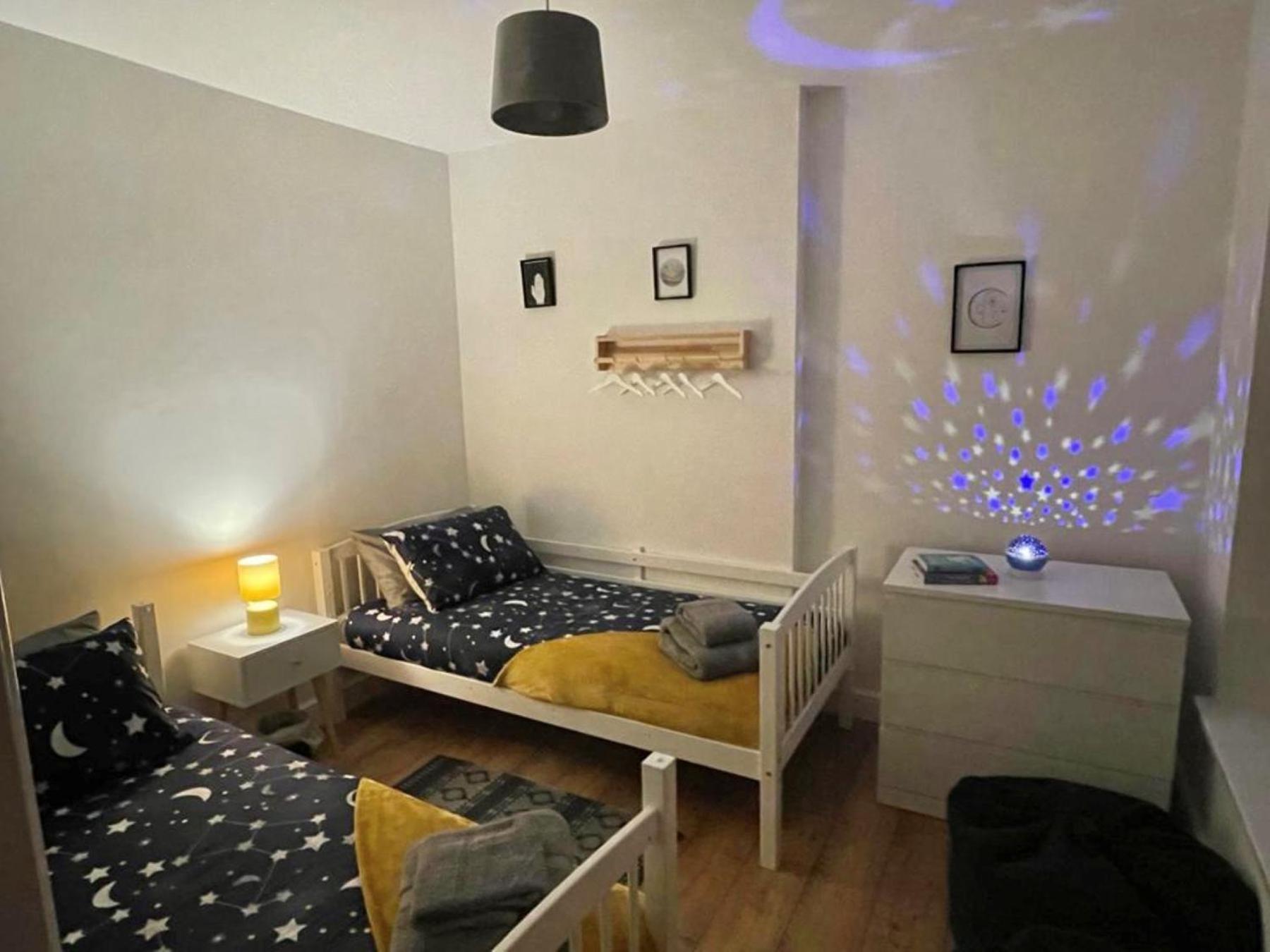 Casa One Hundred - A Beautiful 4 Bed House On The Beach Front Swansea Exterior foto
