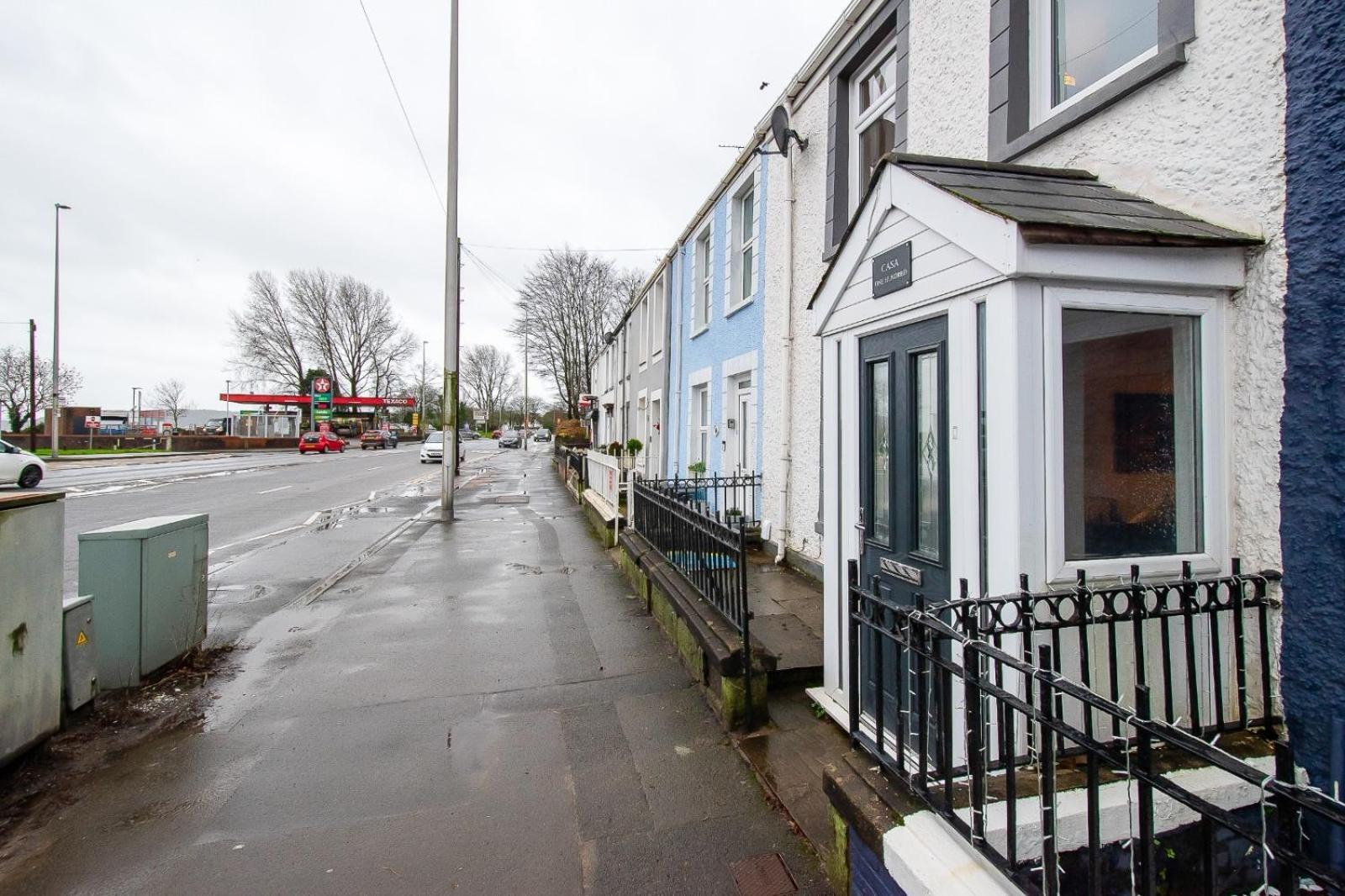 Casa One Hundred - A Beautiful 4 Bed House On The Beach Front Swansea Exterior foto